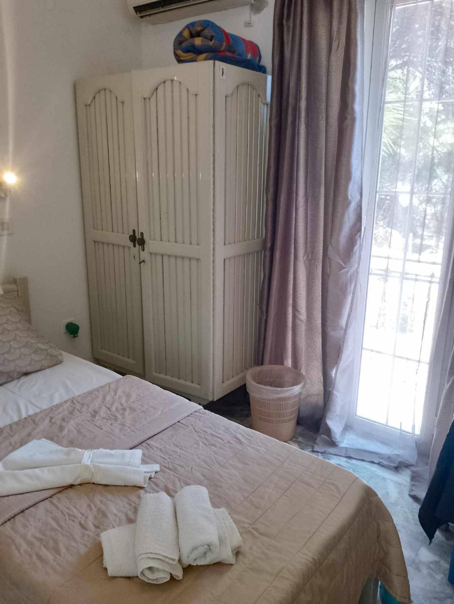 Cleios Rooms And Studios, Kalymnos 85200 Panormos  Dış mekan fotoğraf