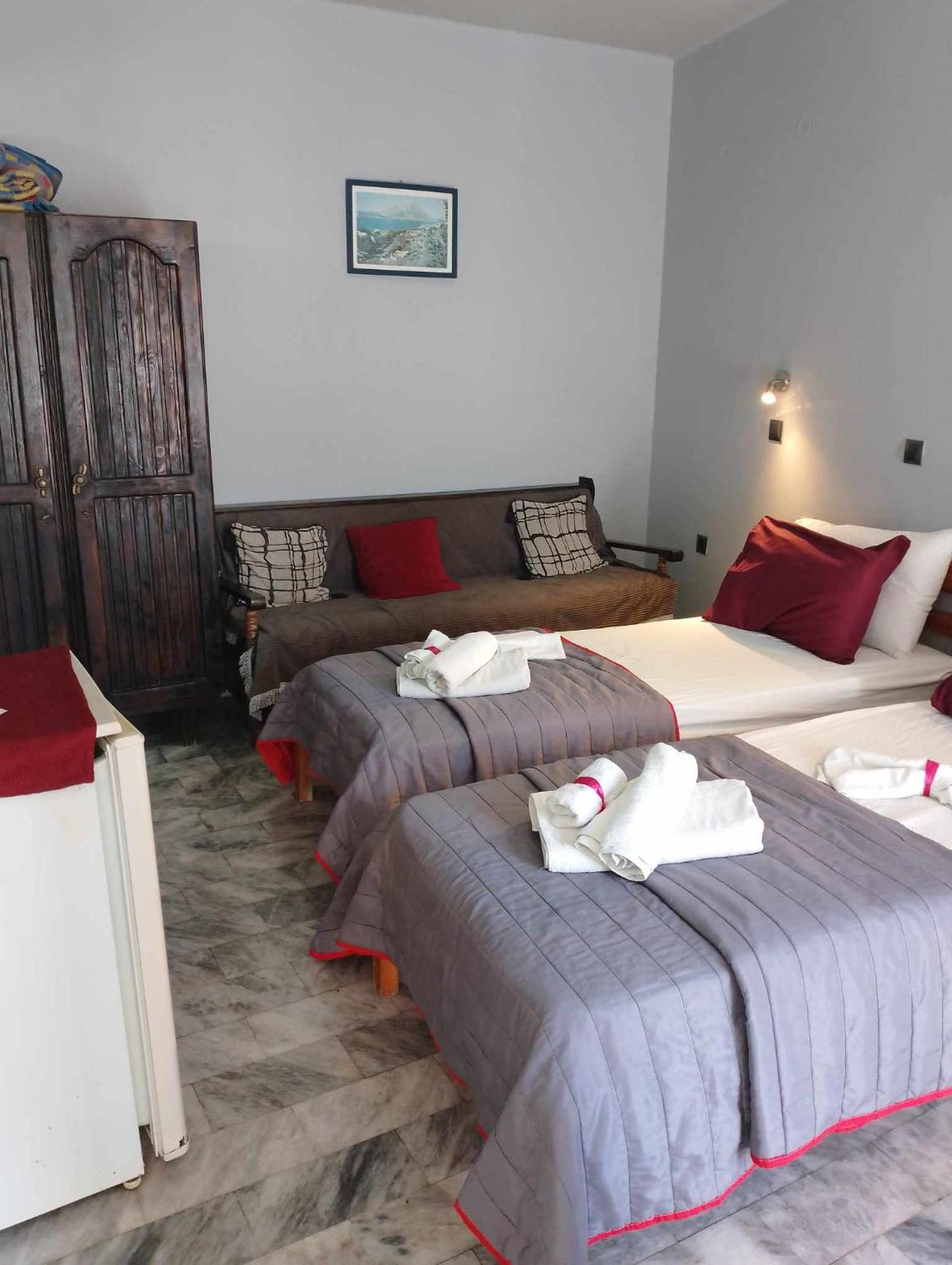 Cleios Rooms And Studios, Kalymnos 85200 Panormos  Dış mekan fotoğraf