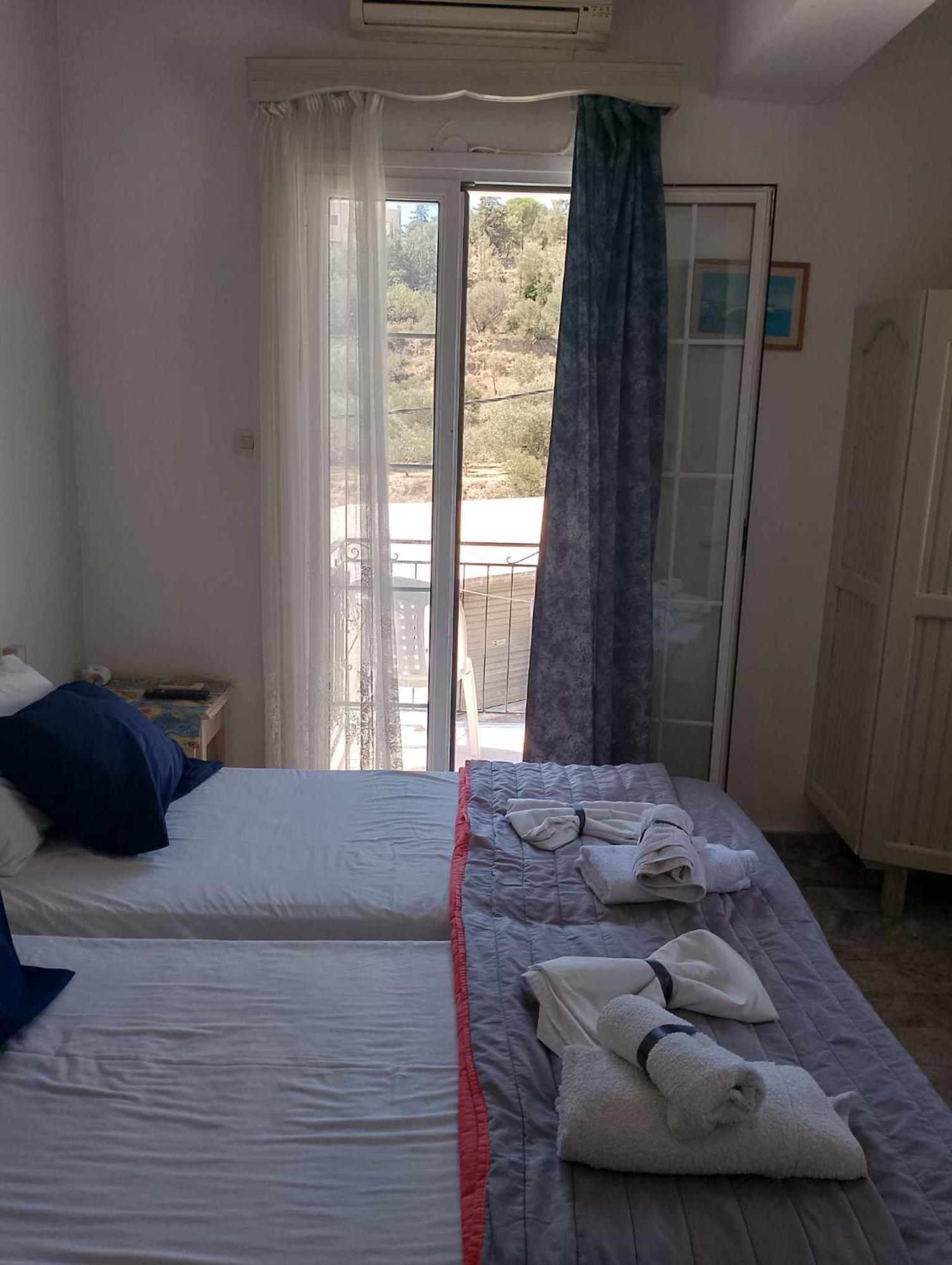Cleios Rooms And Studios, Kalymnos 85200 Panormos  Dış mekan fotoğraf